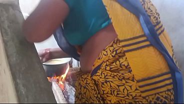 Indian Housewife Bhabhi Gets Wild And Nasty In Steamy Sex