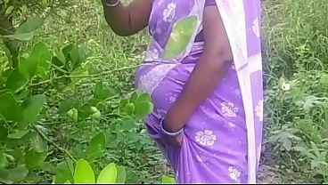 Indian Village Couple Getting Wild And Horny In The Open Fields, Fucking Like Animals Under The Sun