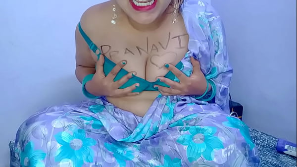 Sangeeta Gets Filthy With Her Dirty Hindi Talk.