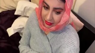 Bangladeshi Busty Milf Gets Fucked Hard By Her Lover In A Leaked Sex Tape
