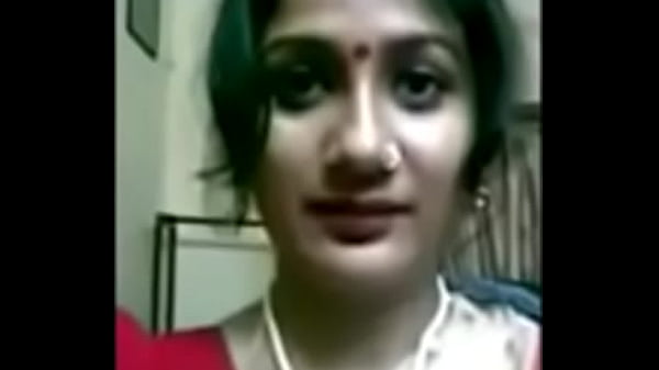 Desi Bengali Housewife Flaunting Her Massive Tits, Ready To Get Fucked